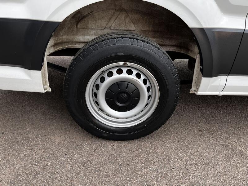 VOLKSWAGEN CRAFTER