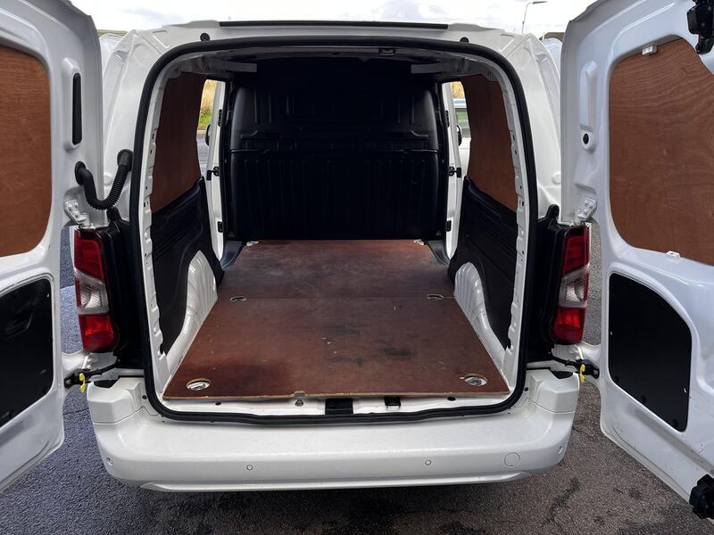 VAUXHALL COMBO