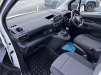 VAUXHALL COMBO