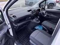 VAUXHALL COMBO