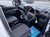 VAUXHALL COMBO