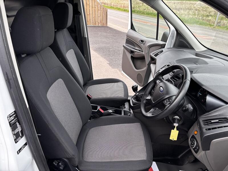 FORD TRANSIT CONNECT