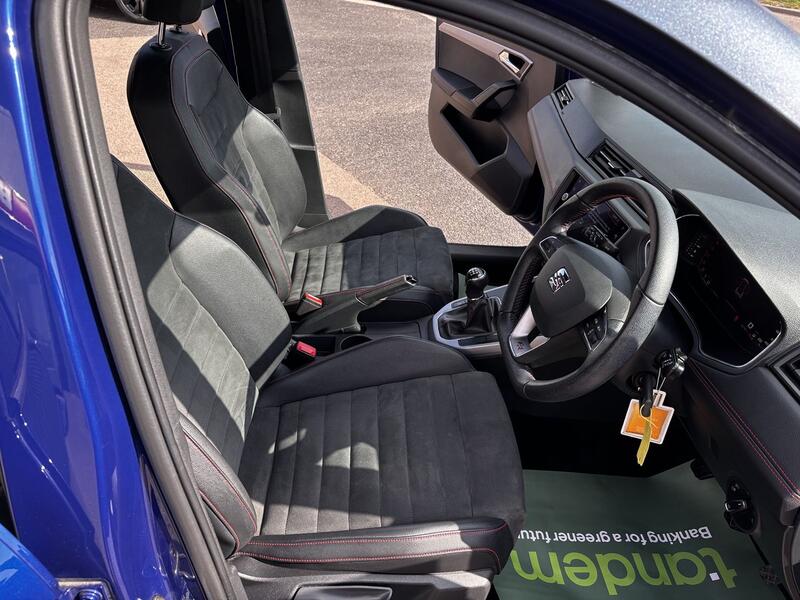 SEAT ARONA