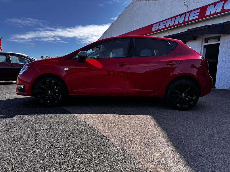 SEAT IBIZA