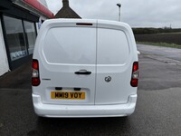 VAUXHALL COMBO