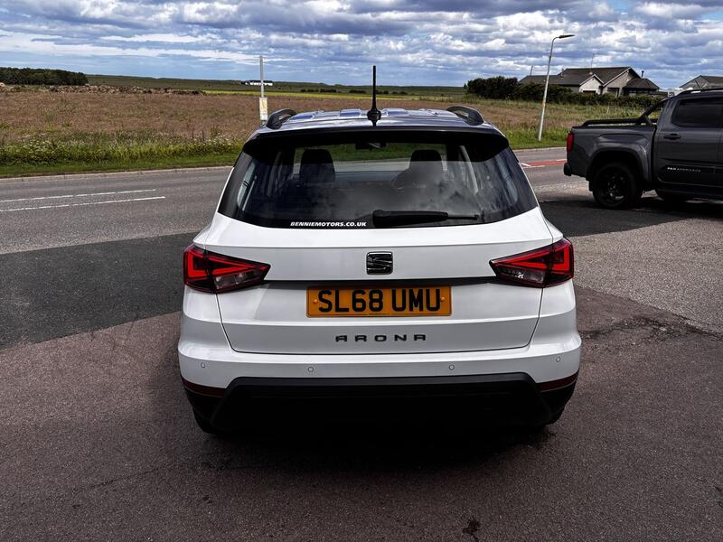 SEAT ARONA
